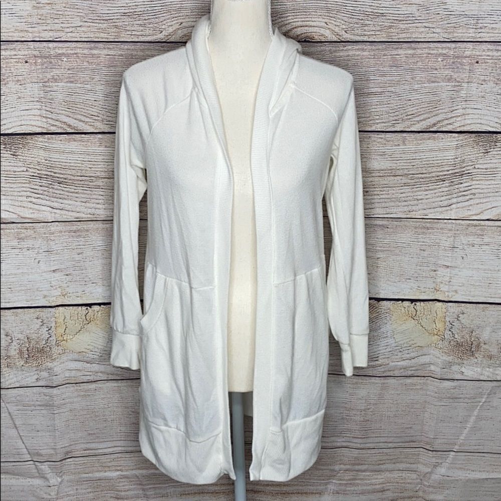 Flirtitude Active Long Open Sweatshirt White